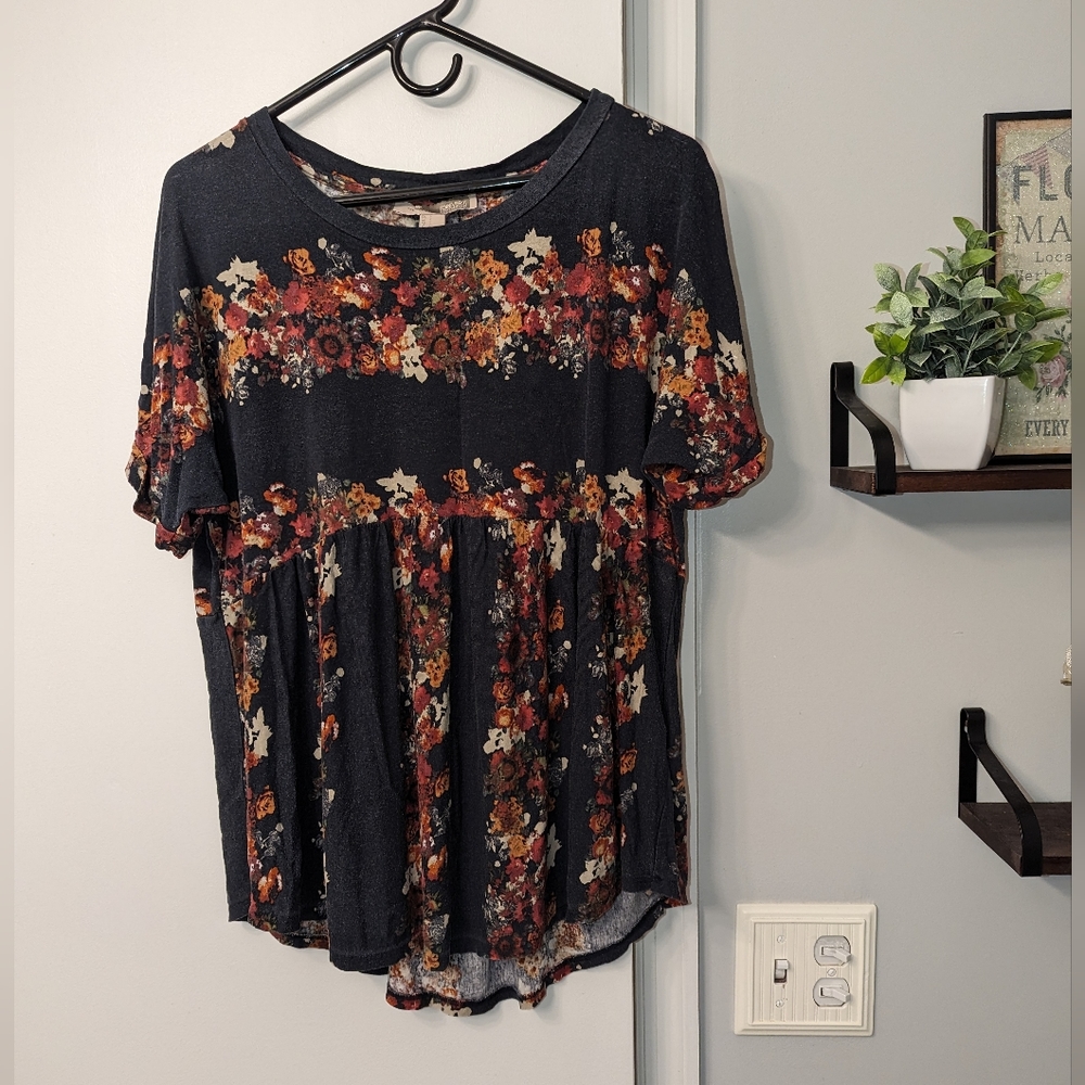 3/$12 Forever 21 Floral Babydoll Top